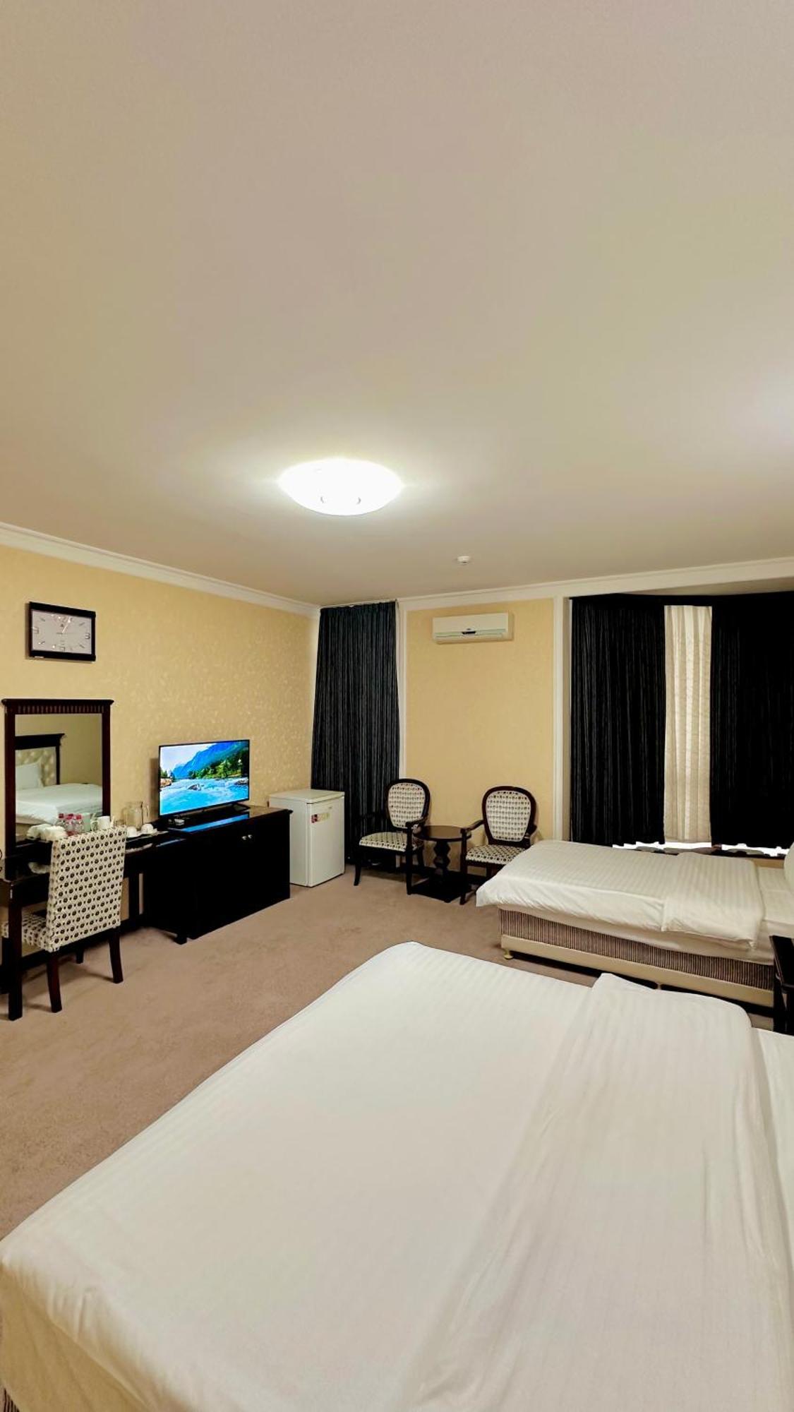 Hayot Hotel Tashkent Exterior foto