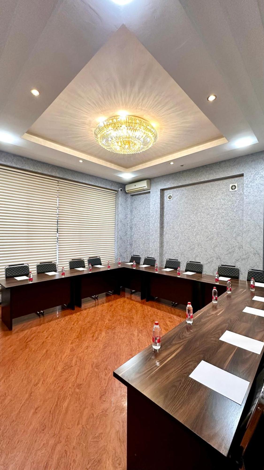 Hayot Hotel Tashkent Exterior foto