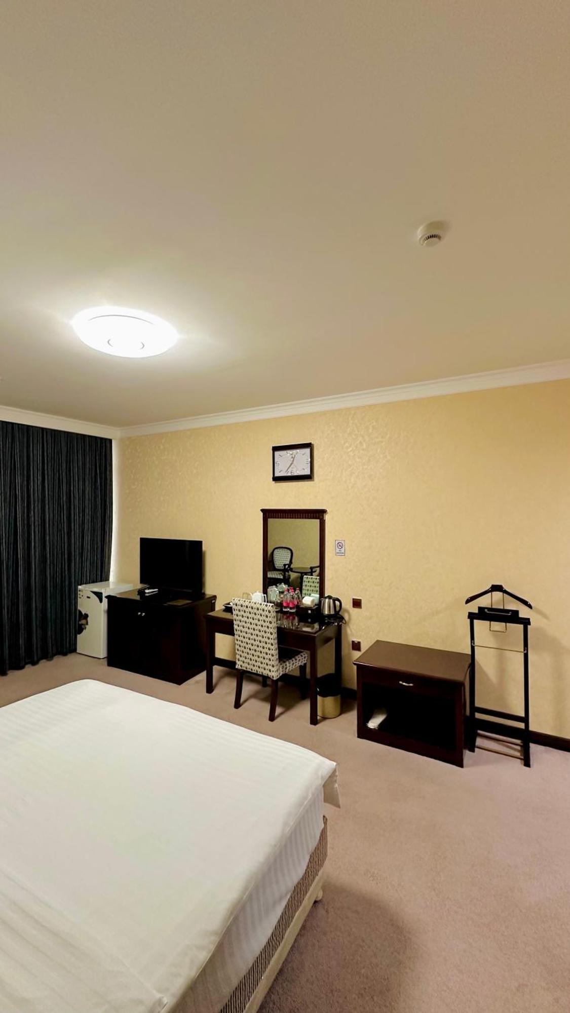 Hayot Hotel Tashkent Exterior foto